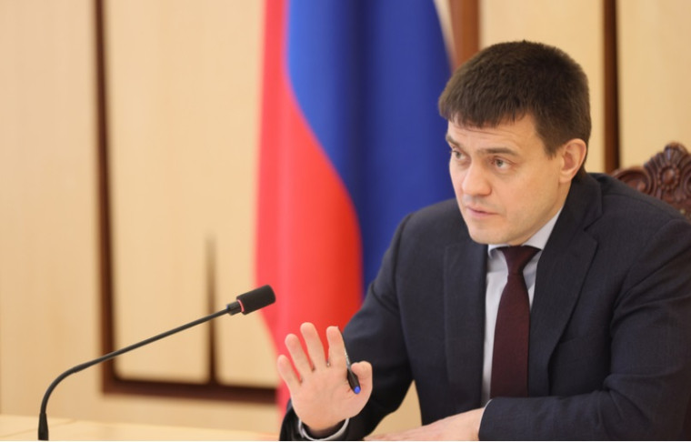 Губернатор рассказал о поддержке одаренных детей.